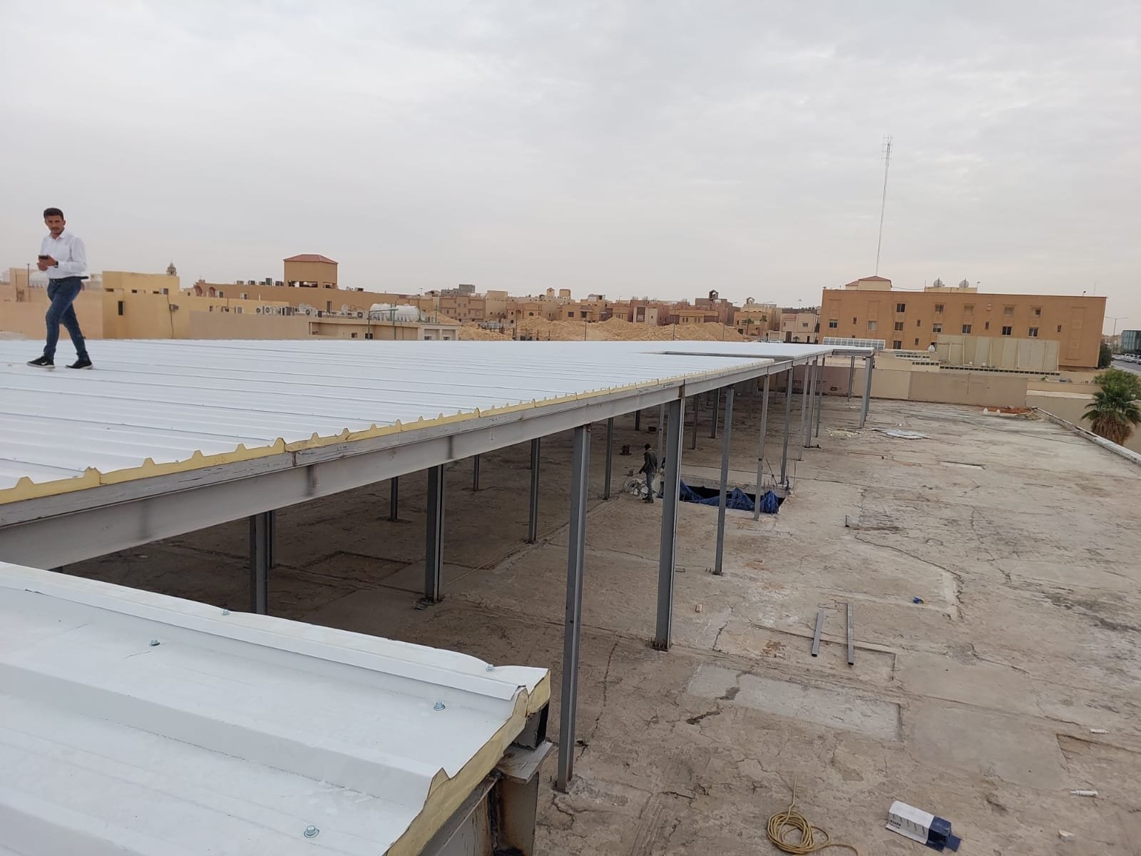 مقاول هناجر في جازان يقدم حلول بناء مستودعات وهياكل تخزين للمزارع مع ضمان سرعة التنفيذ وجودة المواد المستخدمة في المشروع